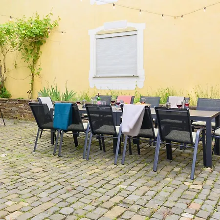 Hofgut Eveshausen Familienquartier Klassik 10-14 Gaeste 度假居