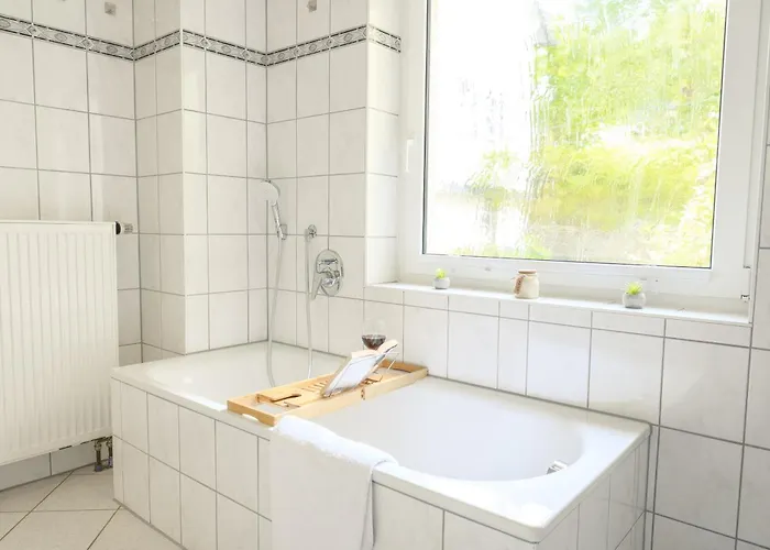 Hofgut Eveshausen Familienquartier Klassik 10-14 Gaeste Dommershausen